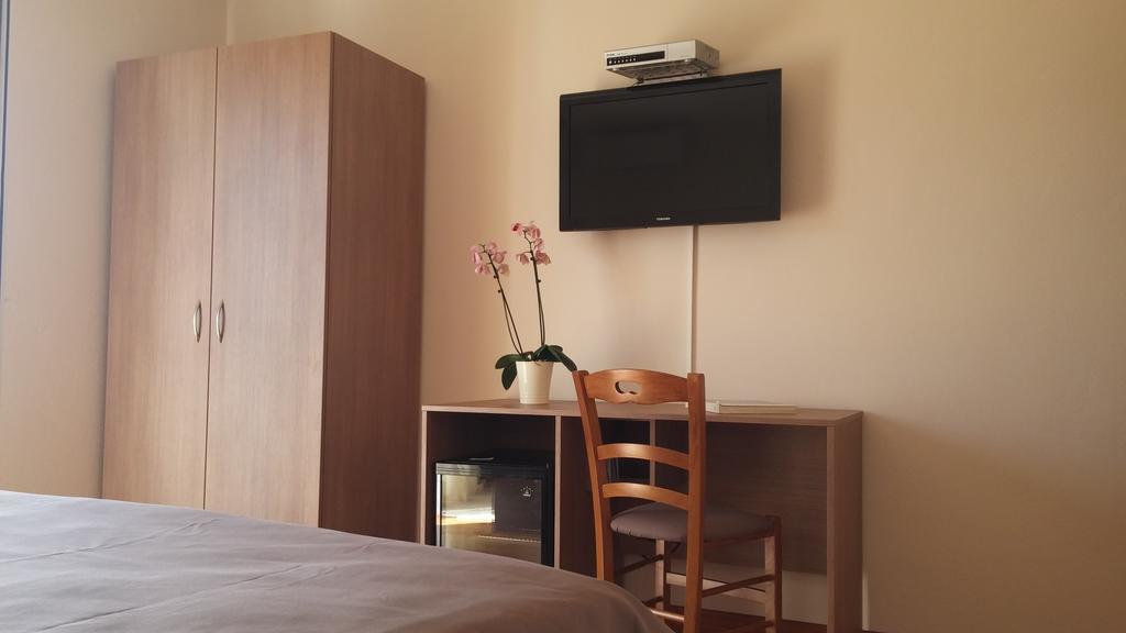 Rooms Vukusic Rab Town Luaran gambar