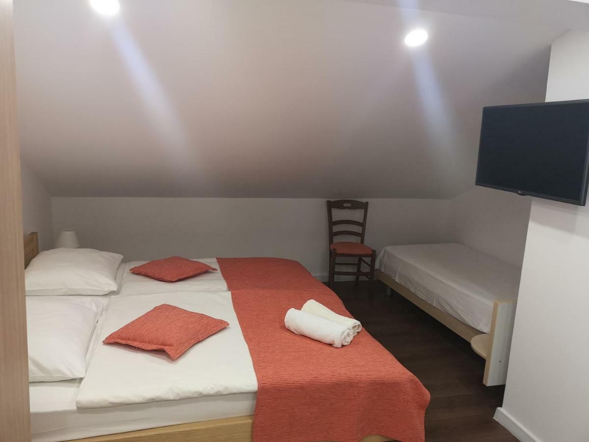 Rooms Vukusic Rab Town Luaran gambar